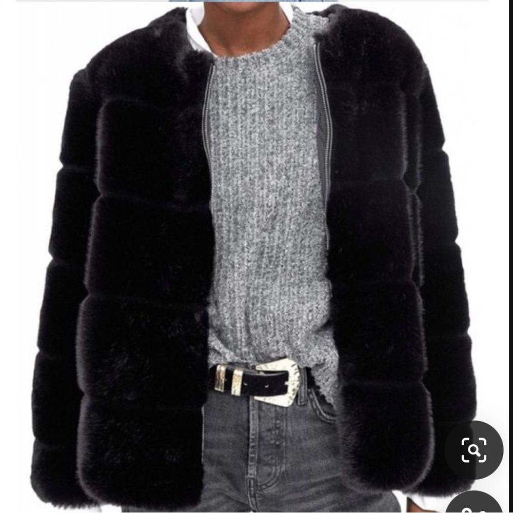 Zara Faux Fur Short Black Jacket